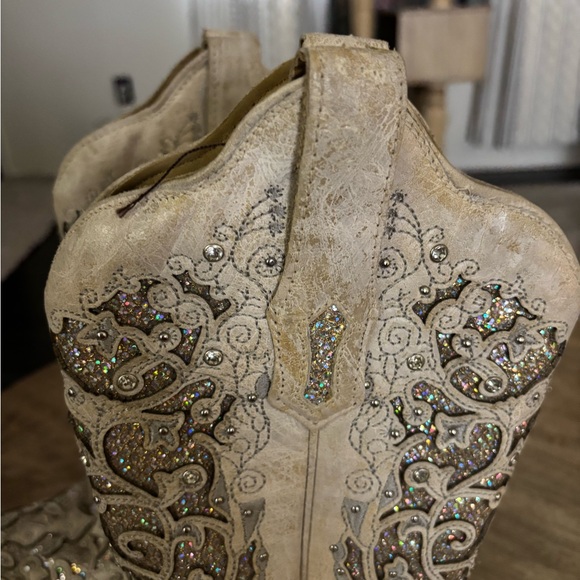 Embellished Cream and Silver Heeled Boots - Picture 6 of 6